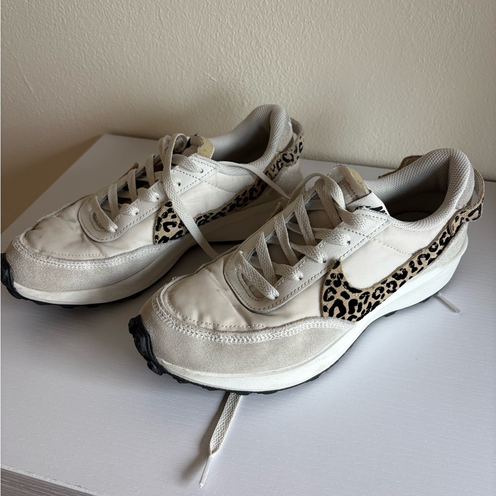 Nike Waffle Debut Running Shoe